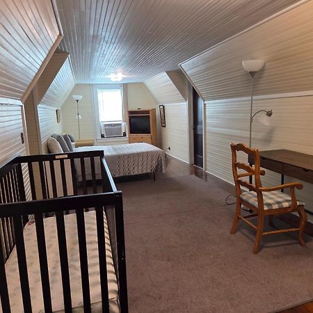 Brick House Retreat Hotel Hamlet Екстериор снимка