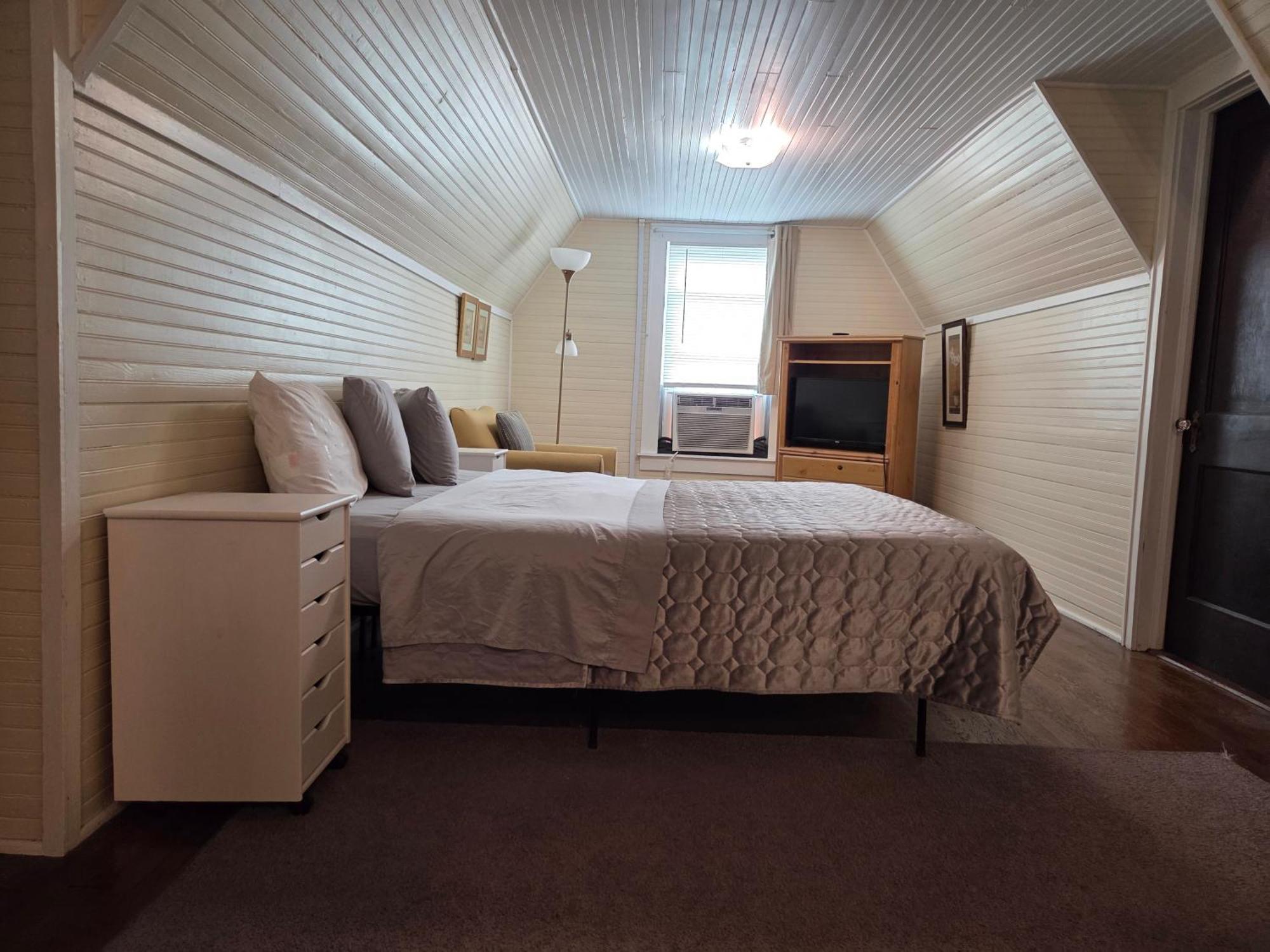 Brick House Retreat Hotel Hamlet Екстериор снимка